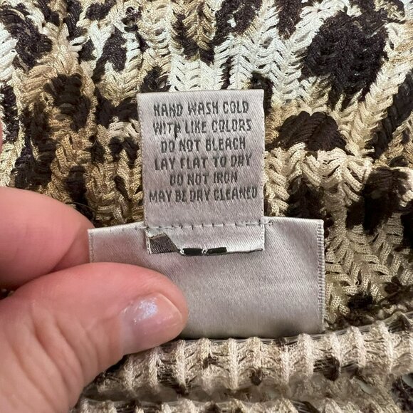 #120 Chico's Travelers Leopard Patterned Jacket Sweater Size 3 - Picture 5 of 5